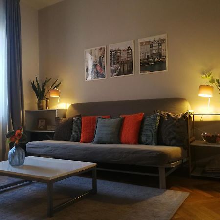 Centrum11 Pécs Eksteriør billede